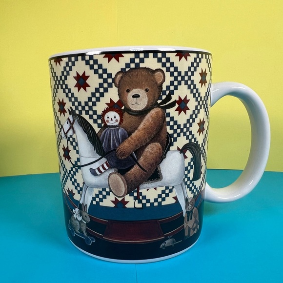 Lang and Wise Mug Teddy & Friends 12 Oz Collector Mug With Box, Vintage 1997 - Picture 5 of 14